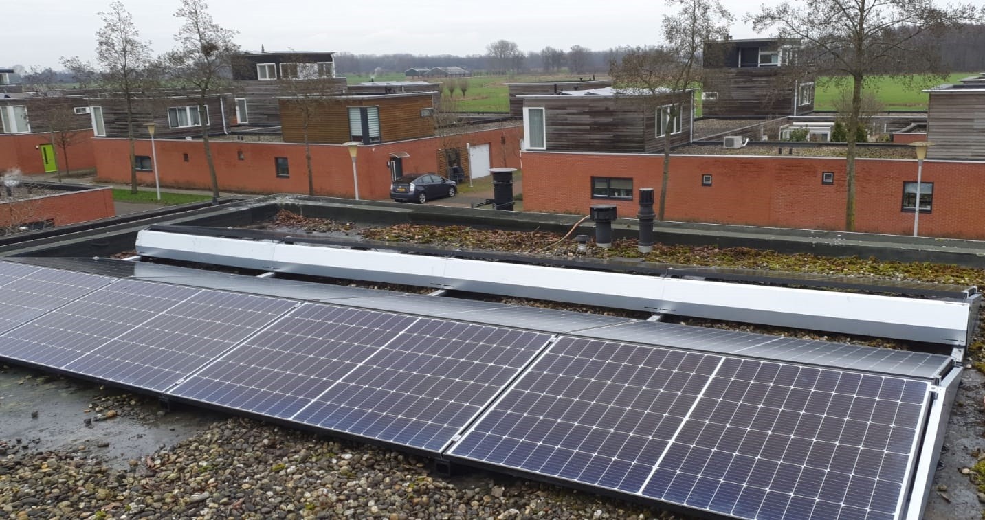Zwolle zonnepanelen plat dak