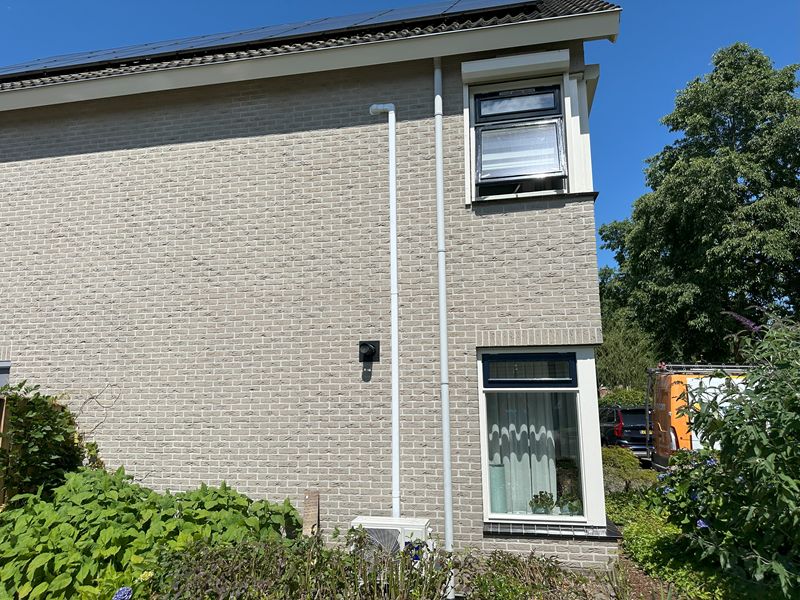 Haier buitenunit in Wezep