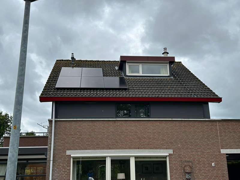 Zonnepanelen potrait Elburg